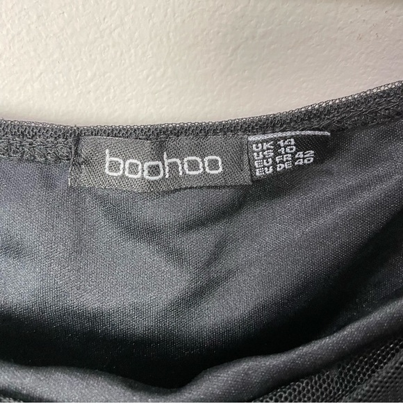 [Boohoo] Women's Black Polka Dot Sheer Long Sleeve Crop Top - Picture 4 of 6